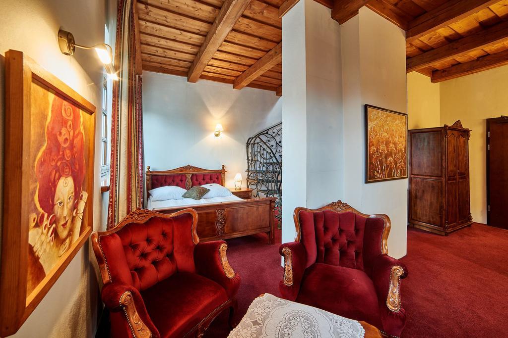 Hotel Folwark Stara Winiarnia Mszana Dolna